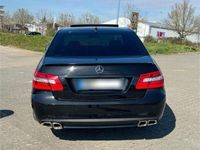 Gebraucht Mercedes E350 AMG 272 PS (200 kW) 2009 Schwarz Limousine