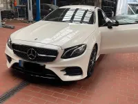 Gebraucht Mercedes E200 AMG 184 PS (135 kW) 2018 Weiß Coupé