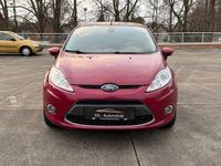 Gebraucht Ford Fiesta Titanium 82 PS (60 kW) 2010 Rot Kleinwagen