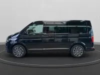 Gebraucht VW Multivan Highline 204 PS (150 kW) 2023 Deep black perleffekt Van / Kleinbus