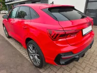 Gebraucht Audi Q3 Ambiente 150 PS (110 kW) 2020 Rot SUV