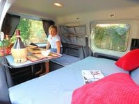 Gebraucht VW Caddy 86 PS (63 kW) 2011 Silber Van / Kleinbus