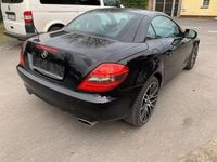Gebraucht Mercedes SLK200 184 PS (135 kW) 2009 Schwarz Cabrio