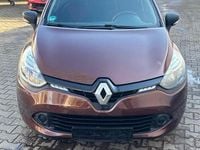 Gebraucht Renault Clio IV Expression 73 PS (53 kW) 2015 Braun Limousine