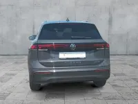 Neu VW Tiguan 150 PS (110 kW) 2026 Grau SUV