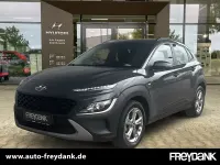 Gebraucht Hyundai Kona Trend 120 PS (88 kW) 2023 Ecotronic gray SUV