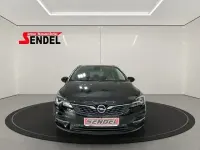 Usado Opel Astra Elegance 146 CV (107 kW) 2020 Negro Familiar
