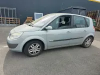 Gebraucht Renault Scénic II 135 PS (99 kW) 2004 Silber Van / Kleinbus