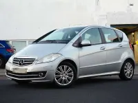 Gebraucht Mercedes A180 Elegance 116 PS (85 kW) 2010 Polarsilber  metalliclack Kleinwagen