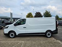 Neu Nissan Primastar N-Connecta 131 PS (96 kW) 2026 Weiß Van / Kleinbus