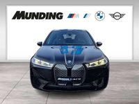 gebraucht BMW iX xDrive40 A Sportpaket HUD|Navi|HK-HiFi|DAB|LEDMFL|
