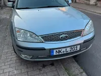 Gebraucht Ford Mondeo 125 PS (91 kW) 2006 Silber Kombi