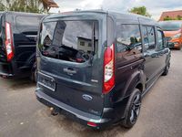Używany Ford Transit Trend 120 KM (88 kW) 2019 Zielony Minivan