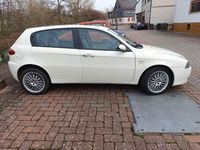 Gebraucht Alfa Romeo 147 120 PS (88 kW) 2007 Weiß Kleinwagen