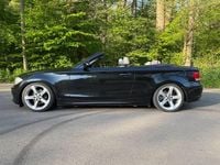 Gebraucht BMW 125 Cabriolet Sport Line 218 PS (160 kW) 2008 Schwarz Cabrio
