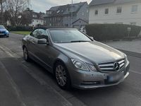 Gebraucht Mercedes E200 184 PS (135 kW) 2011 Silber Cabrio