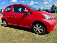 Gebraucht Toyota Aygo Cool 68 PS (50 kW) 2006 Rot Kleinwagen