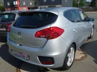 Gebraucht Kia Ceed DREAM-TEAM Edition 135 PS (99 kW) 2015 Silber Kleinwagen