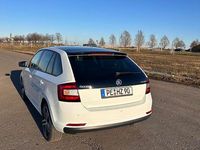 Gebraucht Skoda Rapid Style 116 PS (85 kW) 2015 Weiß Kleinwagen