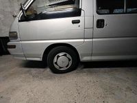 Gebraucht Mitsubishi L300 113 PS (83 kW) 1996 Silber Van / Kleinbus