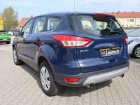 Gebraucht Ford Kuga Trend 120 PS (88 kW) 2016 Blau SUV