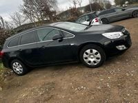 Gebraucht Opel Astra 140 PS (102 kW) 2011 Schwarz Kombi