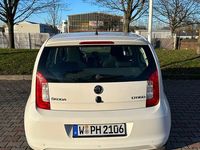 Gebraucht Skoda Citigo Ambition 75 PS (55 kW) 2016 Weiß Kleinwagen