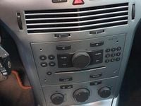 Gebraucht Opel Astra 140 PS (102 kW) 2009 Rot Limousine