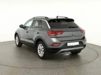 Gebraucht VW T-Roc 150 PS (110 kW) 2025 Grau SUV