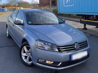 Gebraucht VW Passat 160 PS (117 kW) 2013 Grau Limousine