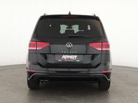 Gebraucht VW Touran Highline 150 PS (110 kW) 2025 Deep black perleffekt Van / Kleinbus