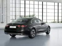 Gebraucht Mercedes E220 Avantgarde 197 PS (144 kW) 2025 Schwarz metalliclack obsidians Limousine