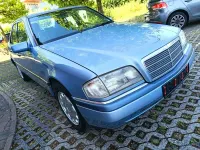 Gebraucht Mercedes C180 Elegance 120 PS (88 kW) 1993 Blau Limousine
