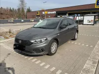 Usado Fiat Tipo Pop 95 CV (69 kW) 2017 Gris Berlina