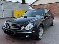 Gebraucht Mercedes E500 Elegance 306 PS (225 kW) 2004 Limousine