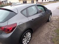 Gebraucht Opel Astra 116 PS (85 kW) 2010 Grau Limousine