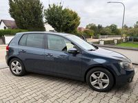Gebraucht VW Golf Team 122 PS (89 kW) 2010 Blau Limousine
