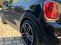 Gebraucht Mini Cooper S 192 PS (141 kW) 2016 Schwarz Kleinwagen