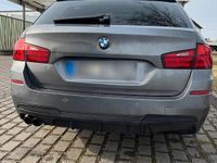 Gebraucht BMW 530 Sport Line 258 PS (189 kW) 2012 Grau Kombi