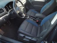 Gebraucht VW Golf VI Team 122 PS (89 kW) 2010 Blau Kleinwagen