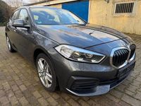 Gebraucht BMW 116 Advantage 116 PS (85 kW) 2020 Grau Kleinwagen
