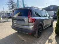 Usata Dacia Jogger Extreme 141 CV (103 kW) 2025 Grigio Monovolume