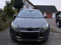 Gebraucht Ford Focus Titanium 125 PS (91 kW) 2014 Grau Limousine