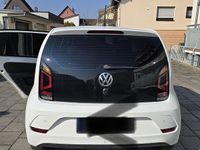 Gebraucht VW up! 60 PS (44 kW) 2018 Weiß Kleinwagen