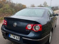 Gebraucht VW Passat 150 PS (110 kW) 2006 Blau Limousine