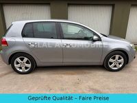 Gebraucht VW Golf VI Team 105 PS (77 kW) 2010 Silber Kleinwagen