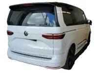 Gebraucht VW Multivan Life 218 PS (160 kW) 2023 Weiß Van / Kleinbus