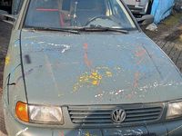 Second-hand VW Caddy 60 CP (44 kW) 2002 Andere farben Monovolum