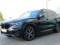 Gebraucht BMW X5 M Sport 340 PS (250 kW) 2023 Black saphire SUV
