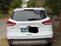 Gebraucht Ford Kuga Titanium 180 PS (132 kW) 2016 Weiß SUV